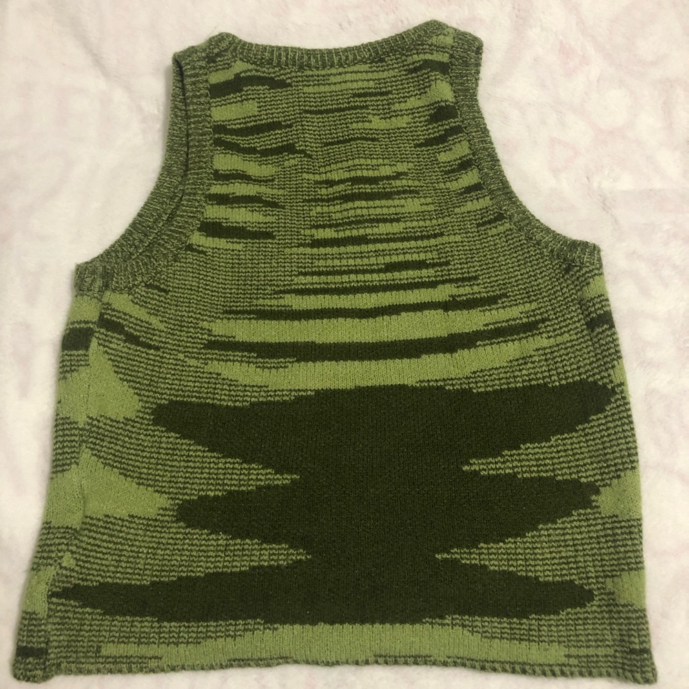 Green top